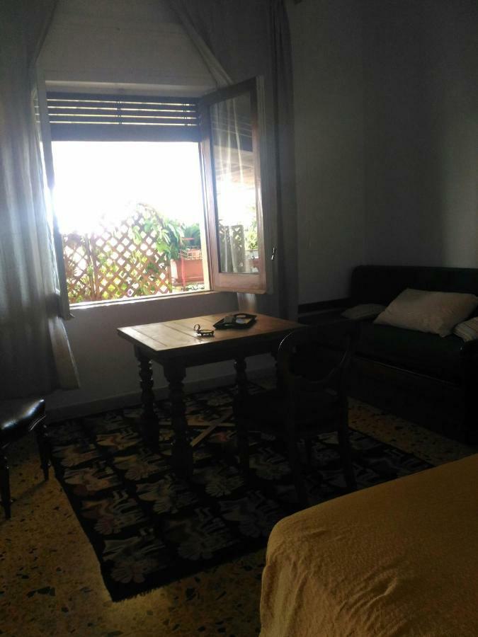 Paestum House Bed and Breakfast Buitenkant foto